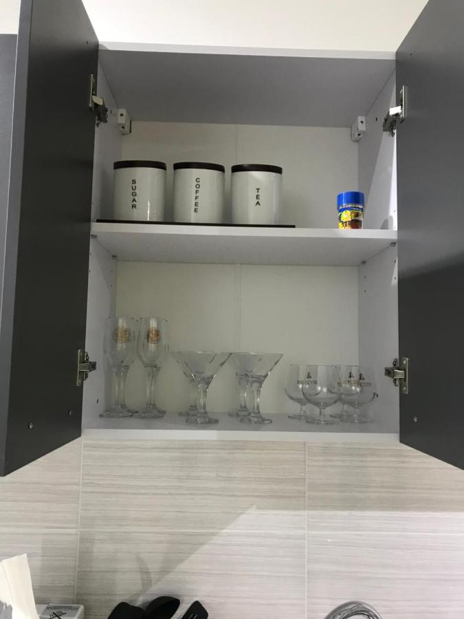 Apartment Suite Mukachevo Bagian luar foto